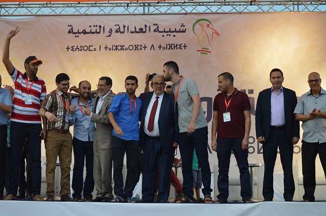 زواج شباب "البجيدي" يؤرق ابن كيران!