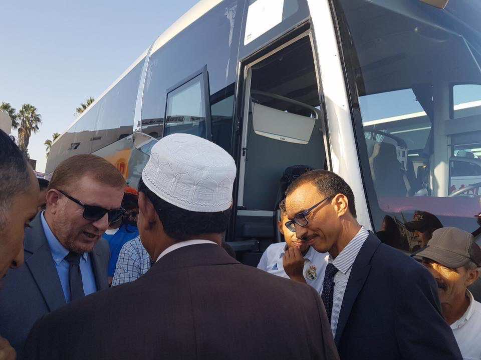 بوليف يتأسف لمنع ذوي الإعاقات من ولوج الحافلات بتطوان