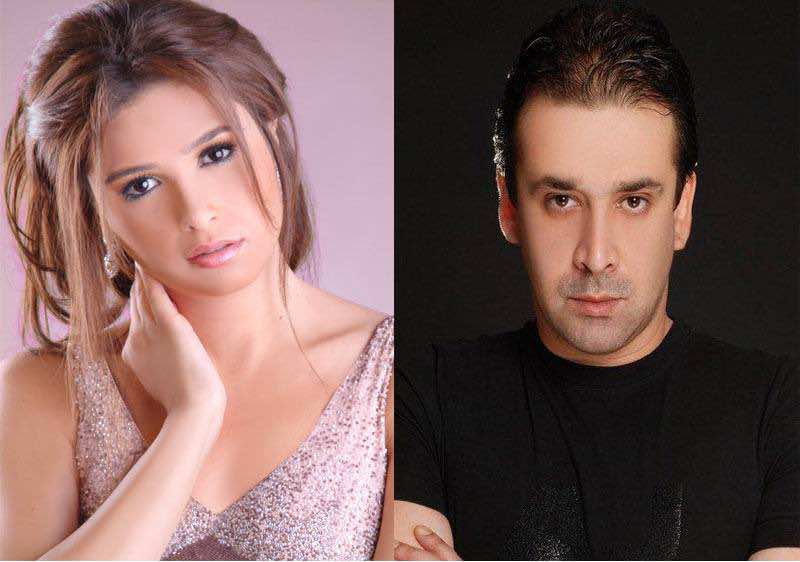 طائرة الفنانين "ياسمين وكريم عبد العزيز" تتعرض لحادث خلال عودتهما من الحج- صور