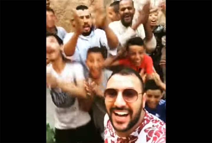 إيكو وأطفال حيه.. الدقة المراكشية في العواشر - فيديو