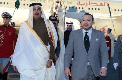 أمير قطر في اتصال بالملك: نساند المملكة فيما ترتئيه من إجراءات للدفاع عن سلامة وأمن أراضيها ومواطنيها