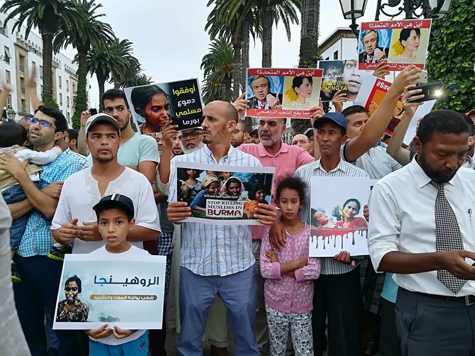 حناجر المغاربة تصدح بالرباط دعما للروهينغا: أوقفوا إبادة المسلمين!- صور