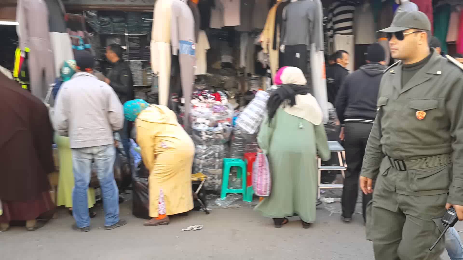تحرير الملك العام..وجدة تلجأ إلى الذعائر بعد فوضى دامت طويلا