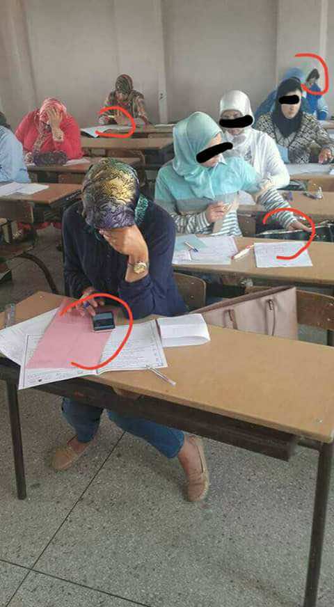 صورة "غش" أساتذة في امتحان الكفاءة تثير الجدل
