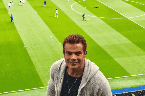 عمرو دياب يغني مع نجمة عالمية في كأس العالم بروسيا