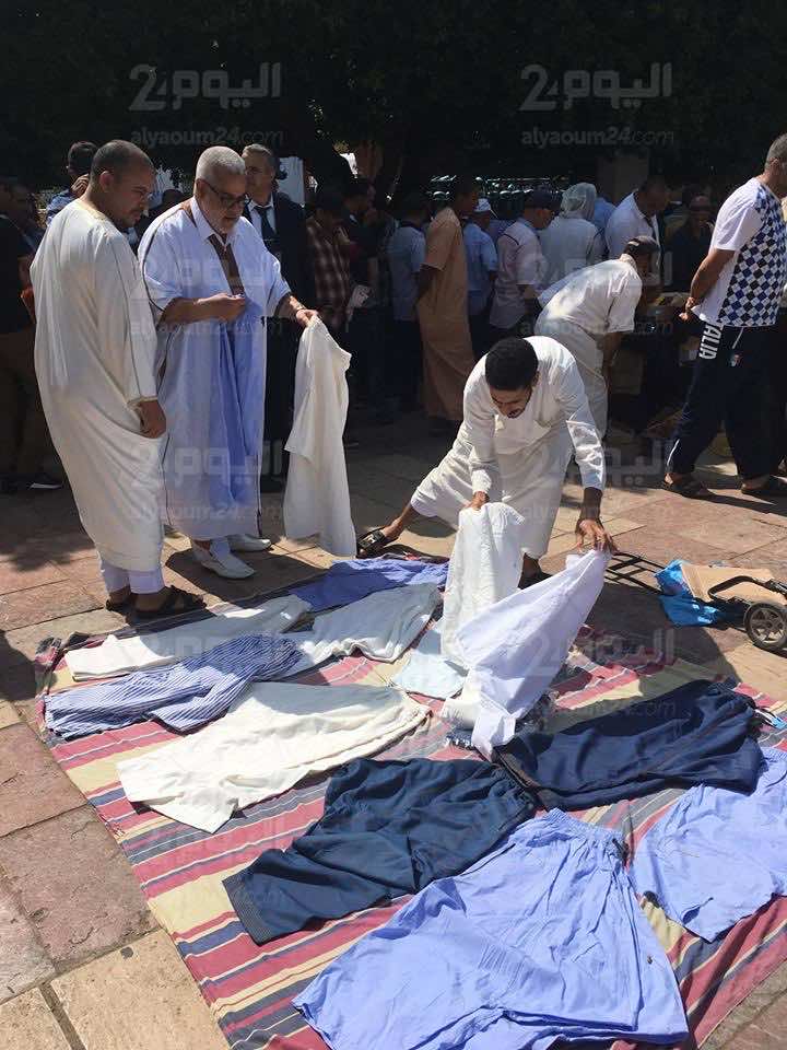 ابن كيران يشتري ملابسه من "الفراشة"- صور