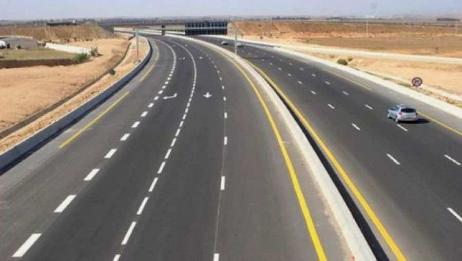 بعد إلغائها... إعلان صفقة تثنية طريق "الموت" بين فاس وتاونات