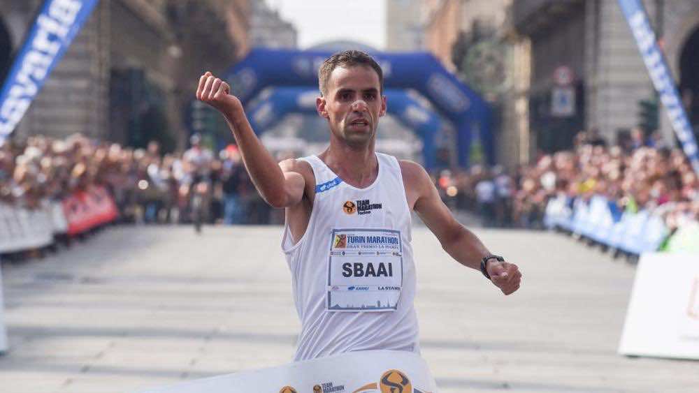 مغربي يتوج بنصف ماراطون تورينو بإيطاليا
