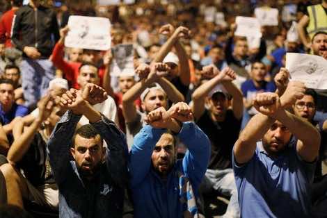 تفاصيل محاكمة رفاق الزفزافي..بدأت بالدموع وانتهت بـ"أقسم بالله لم ولن نخون الوطن"