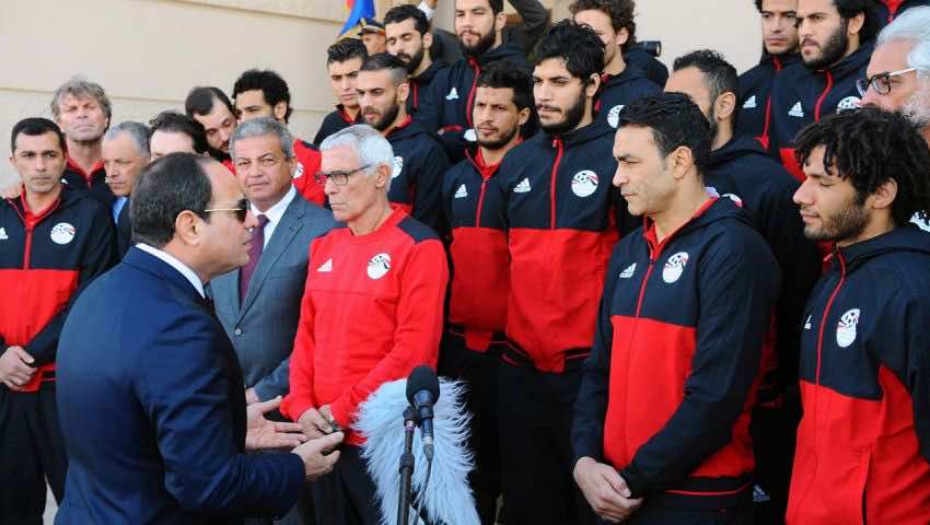 بعد التأهل إلى المونديال.. السيسي يستقبل لاعبي منتخب مصر