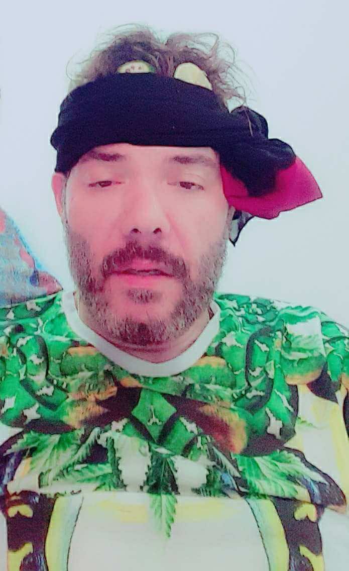 هجوم بالعصي والهراوات على حفل للمغني الشعبي عادل الميلودي بإيطاليا-فيديو