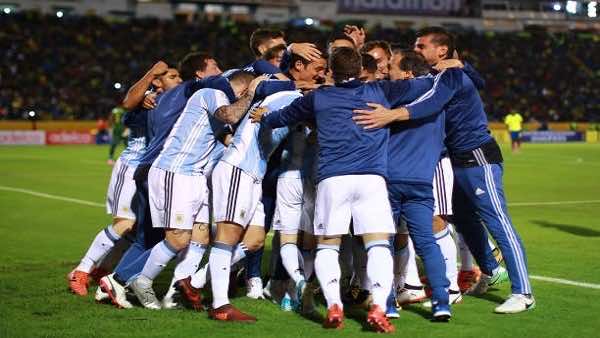 عاجل... هاتريك ميسي يقود الأرجنتين للمونديال.. وتشيلي تودع التصفيات