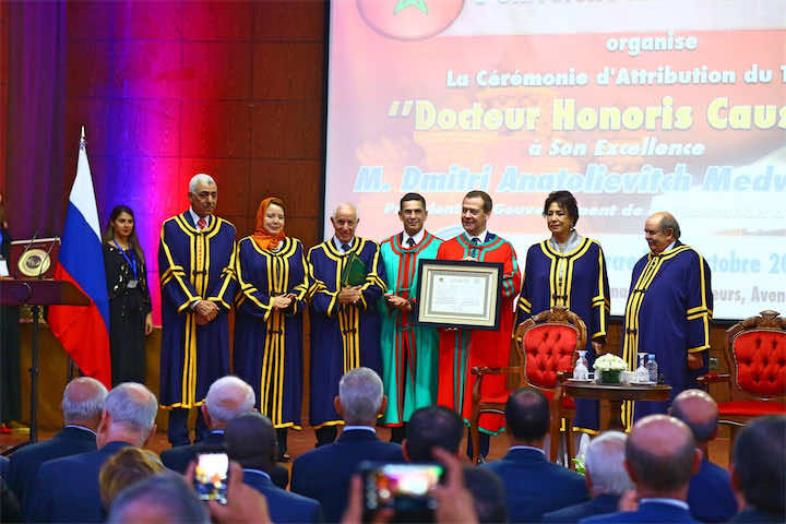 جامعة محمد الخامس تمنح الدكتوراه الفخرية لرئيس الوزراء الروسي -صور-