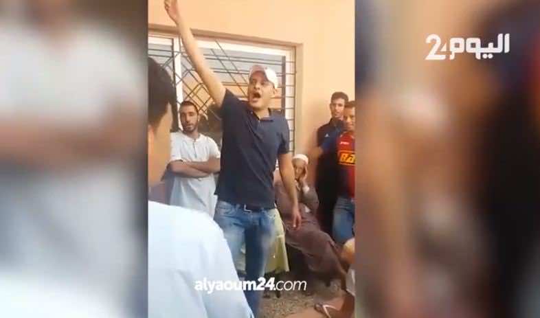 مواطنون يرفعون"ارحل " في وجه رئيس جماعة من حزب أخنوش - فيديو