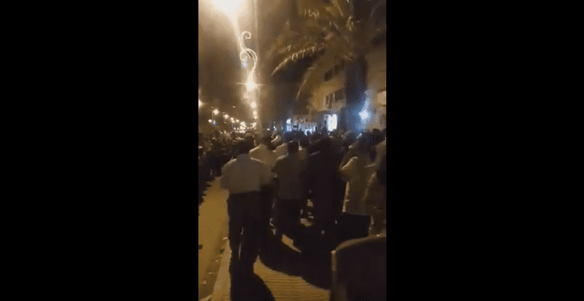 زاكورة على صفيح ساخن..احتجاجات تضامنا مع معتقلي "ثورة العطش"-فيديو