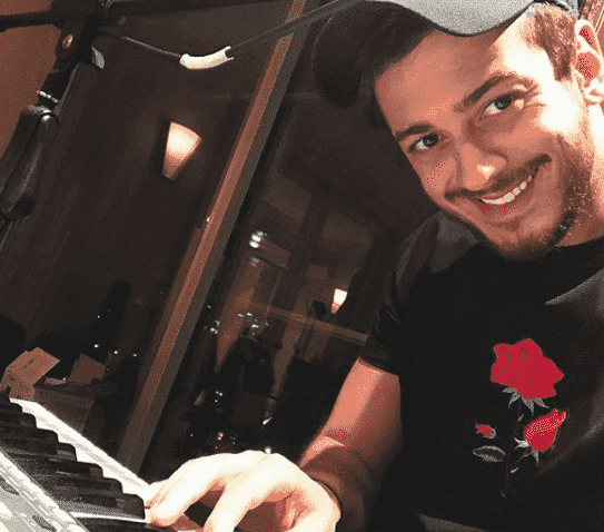 سعد لمجرد ينشر صورة من كواليس التحضير لجديده