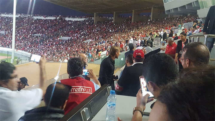 الوداد تجمع رونار والزاكي بمدرجات "دونور"..والأمن يلتقط الصور- صور