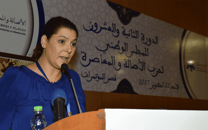 فاطمة الزهراء المنصوري: بنشماس «شرعي» لكن قرارته «غير شرعية»