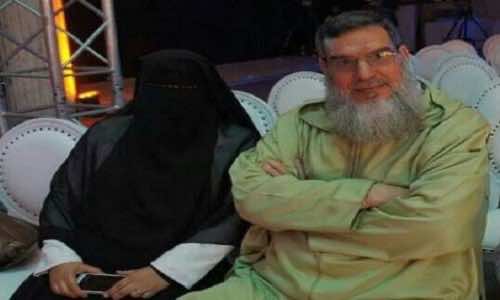 لأول مرة.. محامي الفيزازي يتحدث عن مكالمة تدين الشيخ!
