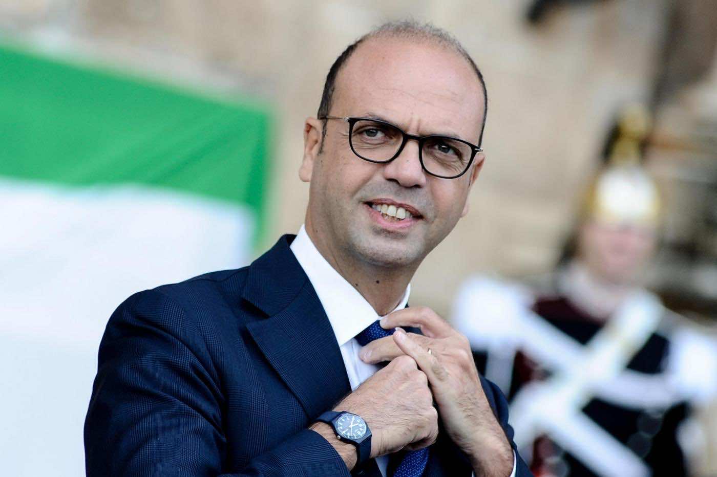إيطاليا تُعيد طفلين مغربيين إلى والدهما بعدما "هربتهما" أمهما