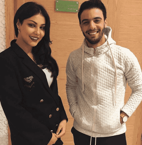 نعمان بلعياشي يتغزل بابتسام تسكت - صورة