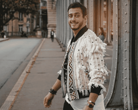 لمجرد يعرض 100 مليون سنتيم على مشتكيته والأخيرة تطلب الضعف