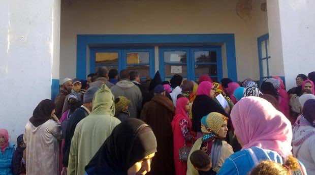 عاجل..يوم مرعب في الصويرة.. وفاة 15 امرأة في ازدحام خلال توزيع مساعدات غذائية