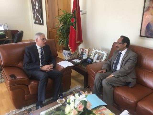 المغرب يلتزم بتسهيل دخول اليمنيين ويجدد دعمه للشرعية