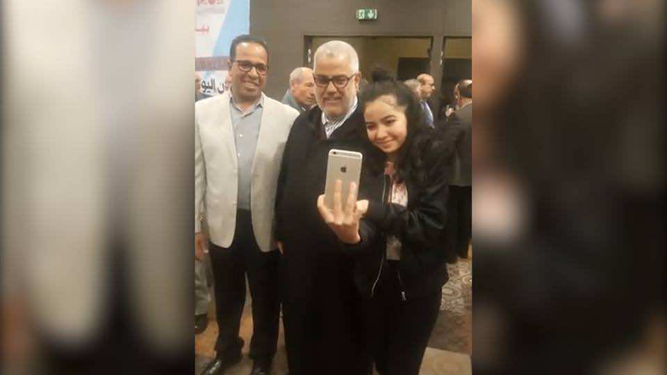 ابن كيران لمراهقة: ديري سيلفي مع دري صغير وزوين أنا شارف وخايب - فيديو