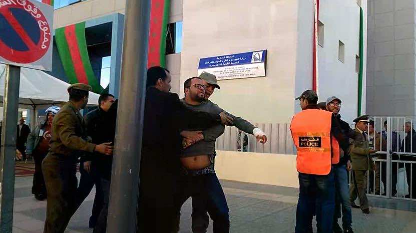 القوات العمومية تمنع بالقوة مواطنين من لقاء بوليف
