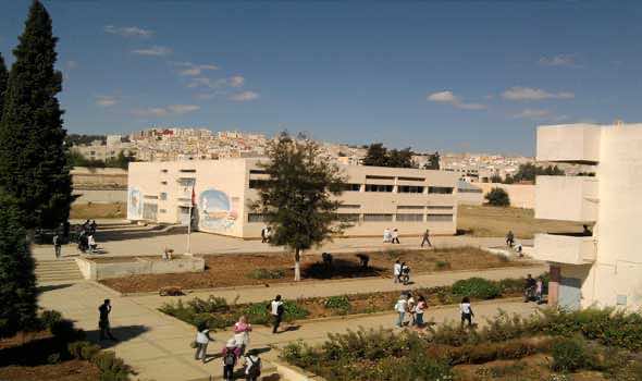  40 في المائة من الأسر بنصف جهات المغرب تبعد عنها الثانويات بأكثر من 3 كلمترات