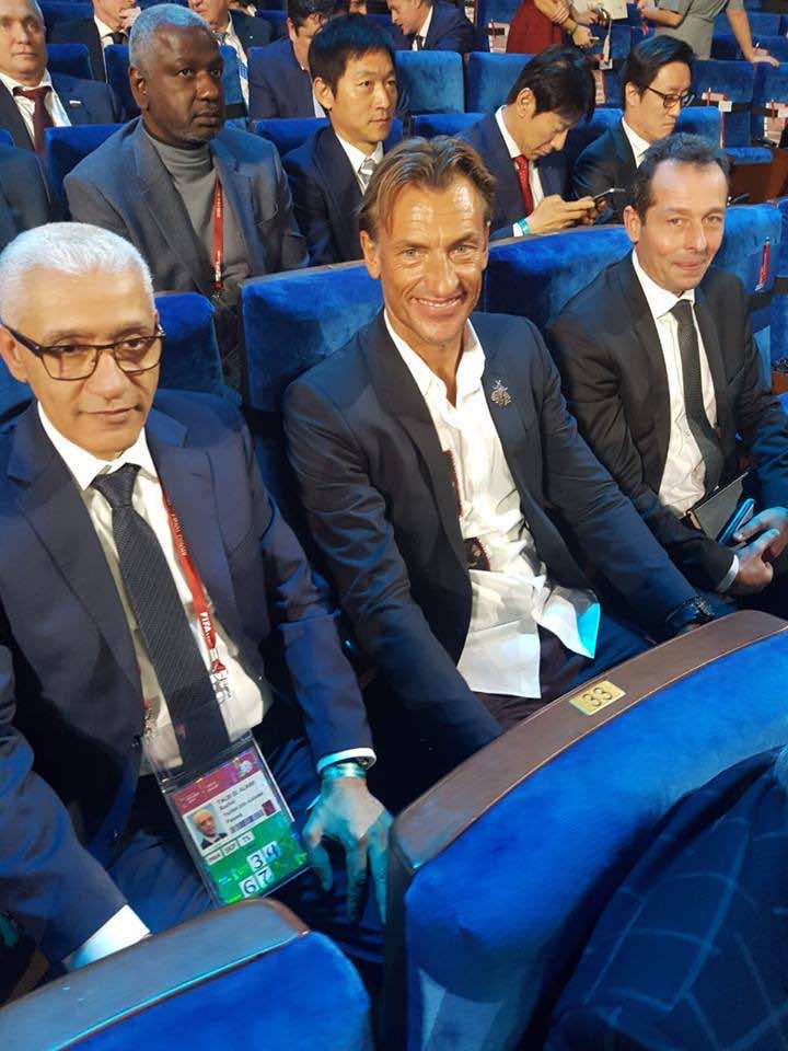 ابتسامة رونار تسبق مراسيم قرعة مونديال روسيا - صورة