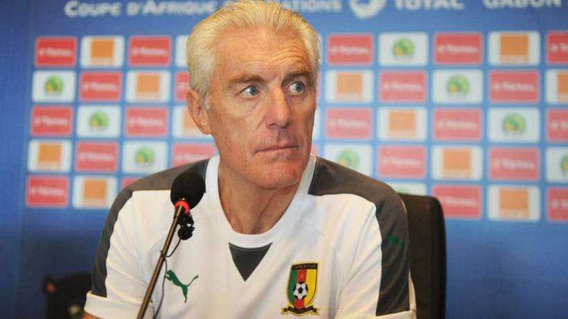 بطل إفريقيا يقيل رسميا مدربه