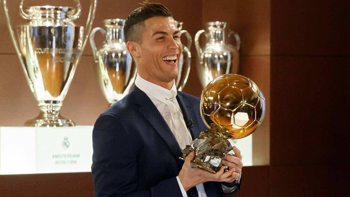 فيفا: هذه هي التعديلات الخاصة بجائزة أفضل لاعب في العالم