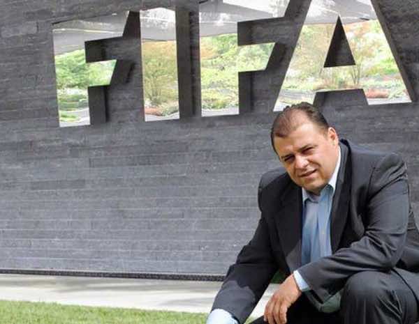 مخترع برازيلي يجر "فيفا" إلى القضاء ويطالب بـ 100 مليون دولار كتعويض