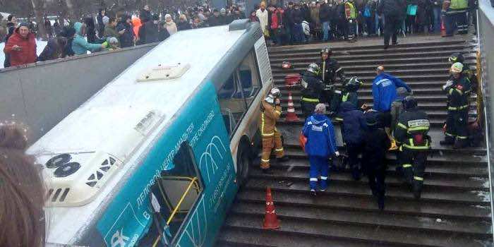 أكثر من 20 قتيلا وجريحا في حادث مروع في موسكو -فيديو وصور