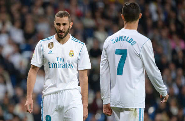 بنزيمة يصدم ريال مدريد!