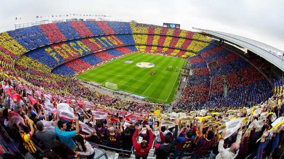 كلاسيكو باهت لدى النجوم والمشاهير