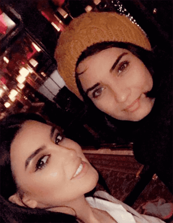 فاتي جمالي ولميس في باريس.. ما القصة؟ - صورة