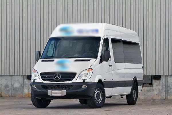 300 حافلة لنقل المستخدمين تعمل بدون رخصة في طنجة