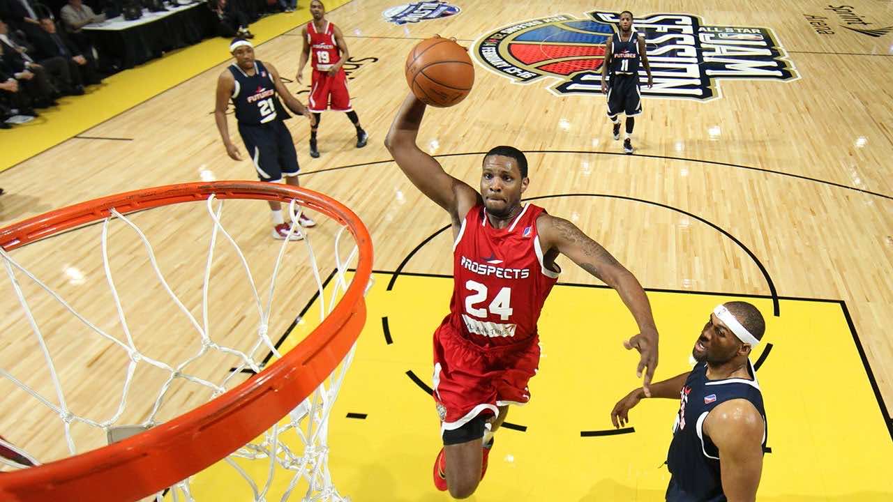مباراة"NBA" تتحول لشجار عنيف-فيديو-