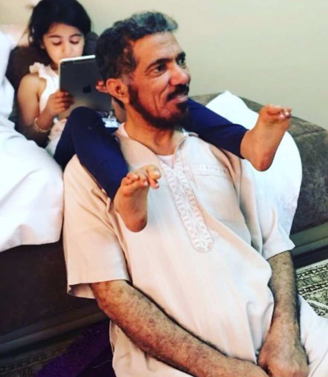 الشيخ العودة ينقل إلى المستشفى بعد 4 أشهر من الإعتقال