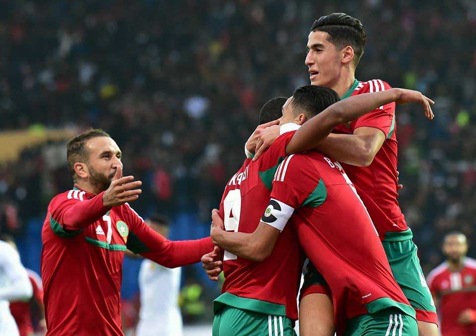 غينيا تحرج "الأسود" في الشوط الأول وتجبرهم على التعادل - صور