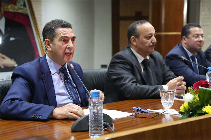 هجرة الكفاءات.. أمزازي 600 مهندس يغادرون المغرب سنويا