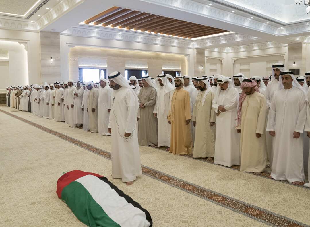 الحداد 3 أيام في الإمارات بعد وفاة والدة رئيس البلاد -فيديو وصور