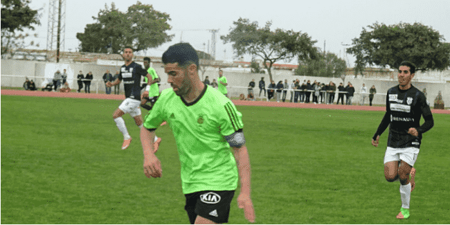 اتحاد طنجة ينتصر بثنائية على فريق إسباني