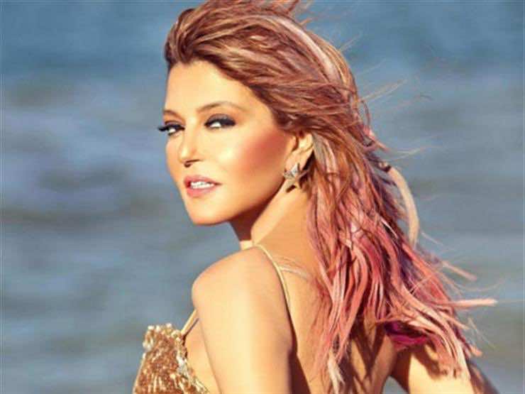 سميرة سعيد تنتهي من تسجيل أغنية عراقية لألبومها الجديد