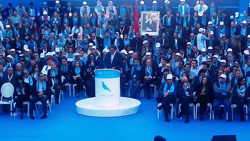 أخنوش يقطر الشمع على "البيجيدي":"تيار"استغل فقدان الثقة في الأحزاب لنشر الإحباط