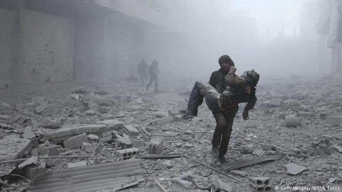 المحرقة مستمرة.. 519 قتيلا بينهم 129 طفلا في الغوطة