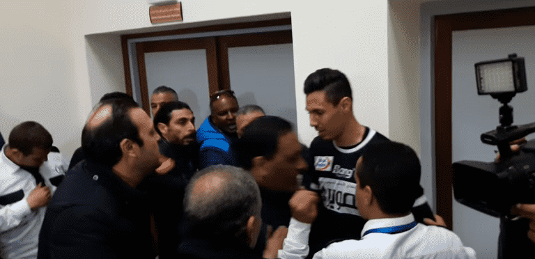 اشتباكات وفوضى بعد مباراة نهضة بركان والنادي الإفريقي - فيديو